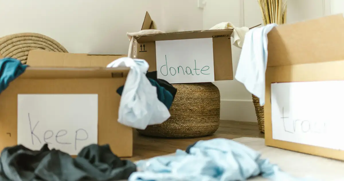 declutter unused items before move