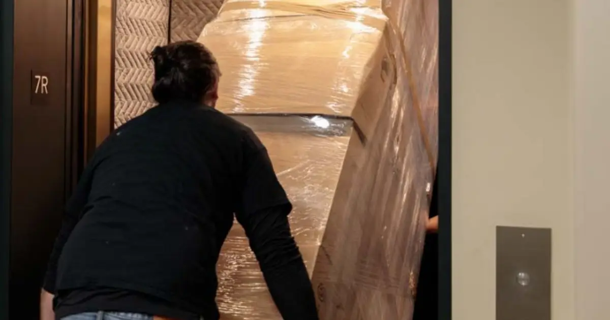 local apartment moving Parker  